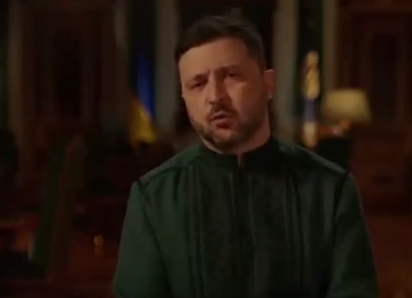 В новогоднем обращении Зеленский отказался выводить войска из Донбасса