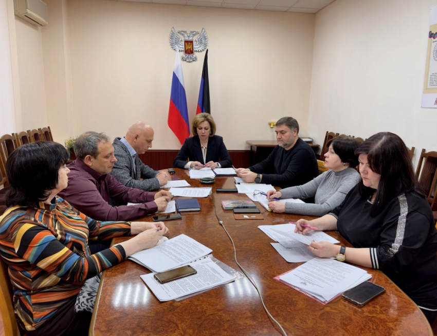 Что известно о выплате долгов по зарплате шахтерам ДНР