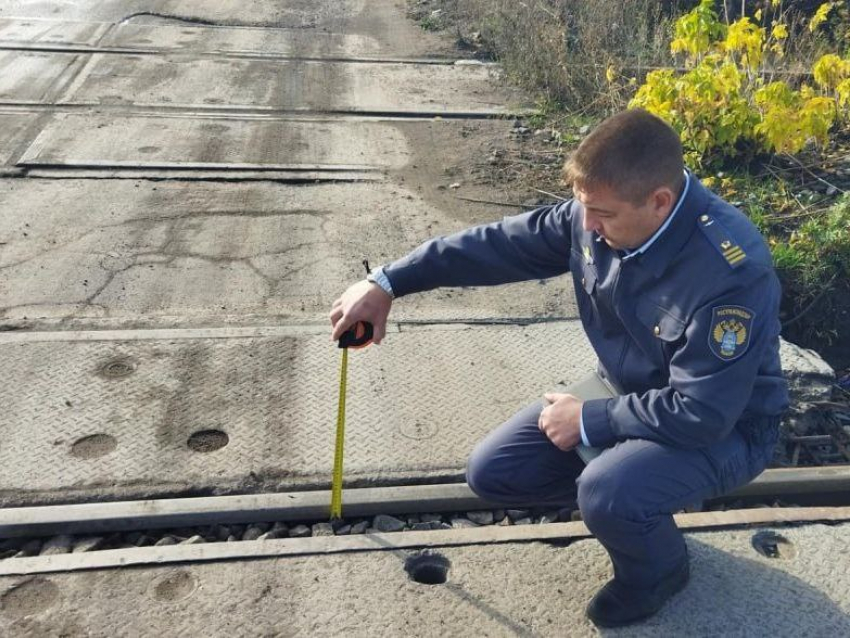 Ространснадзор выявил 33 нарушения на ЖД путях в ДНР