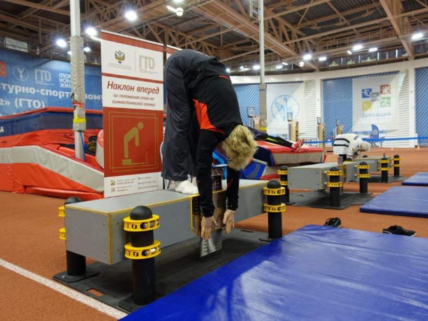  Спортсменка «Серебряного возраста» из ДНР установила рекорд гибкости на Спартакиаде в Санкт-Петербурге 