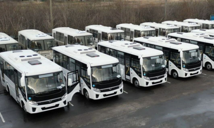 На маршруты городов ДНР выходят 45 новых автобусов