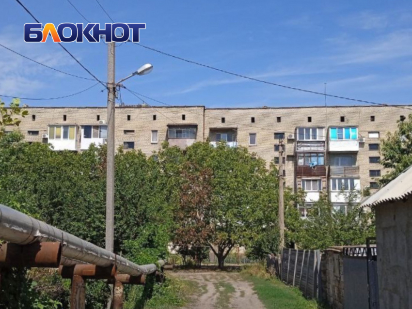 Десять суток без воды: многоэтажный дом в Донецке на грани санитарной катастрофы