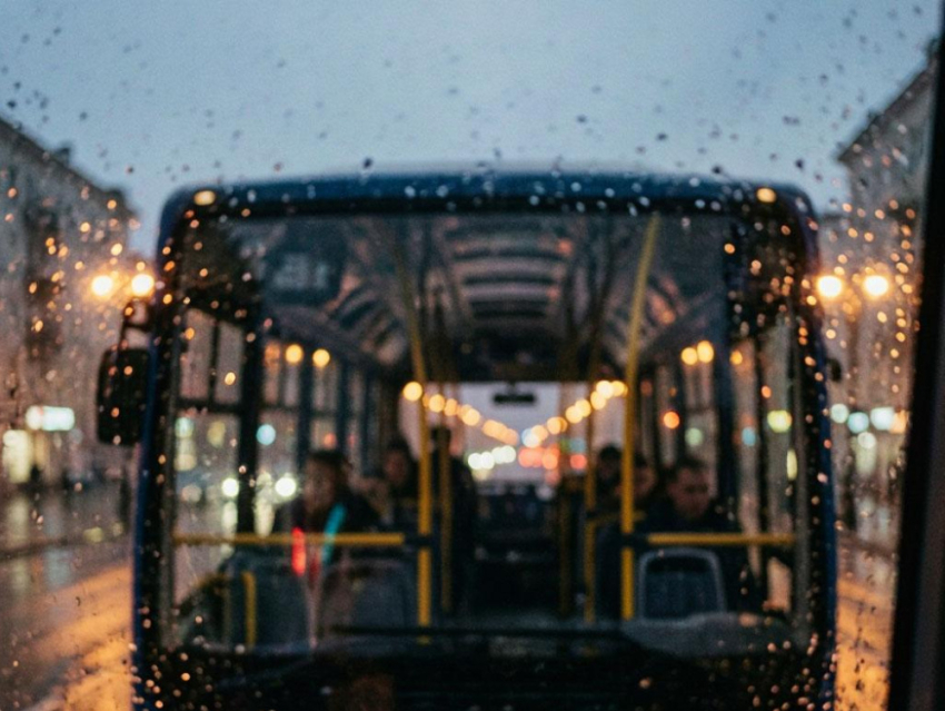 Водитель маршрутки в Горловке ДНР спас пассажиров от дрона