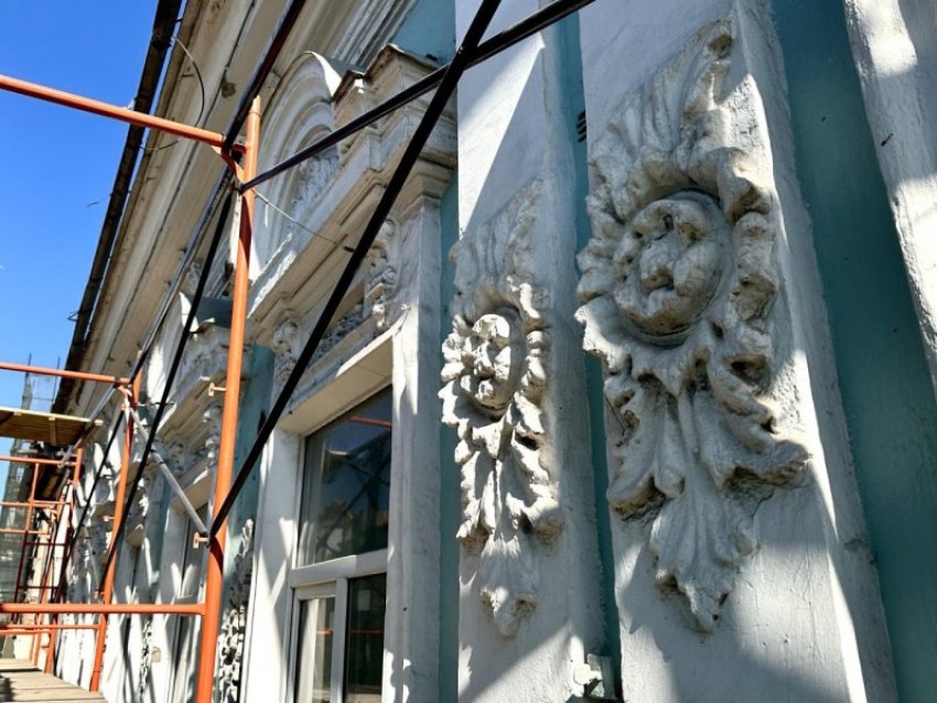 «Вторая жизнь особняка Гофа»: в Мариуполе восстанавливают одно из старейших зданий исторического центра города