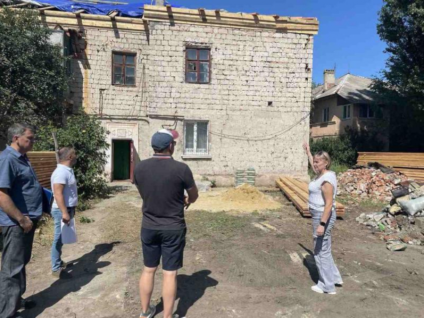 Ремонт многоквартирного дома в Харцызске начали нижегородские строители 