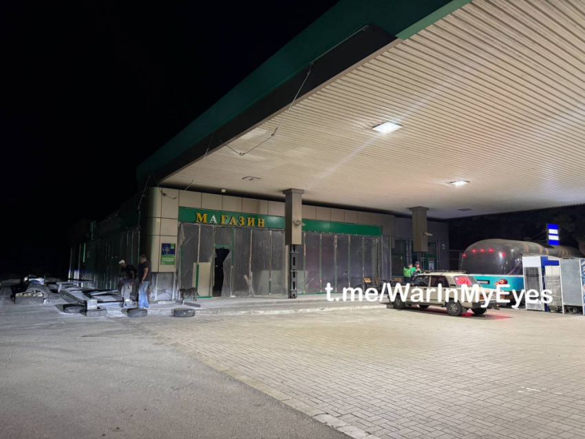 Трехлетний ребенок тяжело ранен, чип от БПЛА достали из головы строителя: последствия удара ВСУ по Донецку