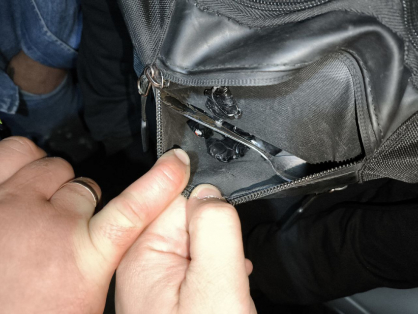 Двое закладчиков с 40 свёртками на двоих задержаны в Ленинском районе Донецка