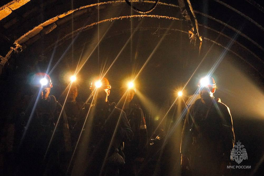 О происшествиях на шахтах ДНР за сутки: отключались вентиляторы, привлекалась реанимационно-противошоковая группа