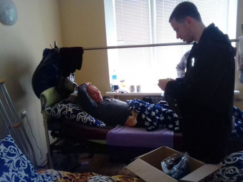 Гуманитарную помощь для раненых бойцов передали в Ясиноватой