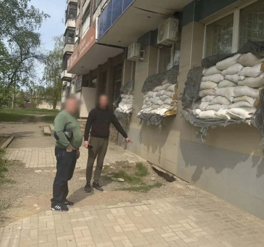 Мужик из Горловки украл кусок сплит-системы из банка подумав, что оно уже использовано