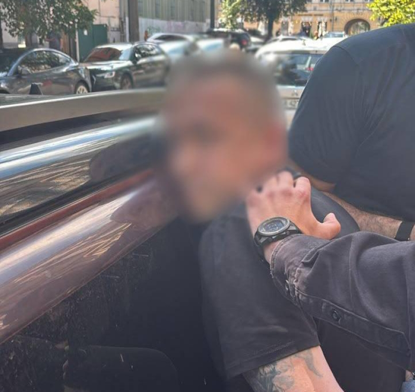 Залужный одобрил: командир ВСУ расстрелял и закопал «обидевших» его жену мужиков