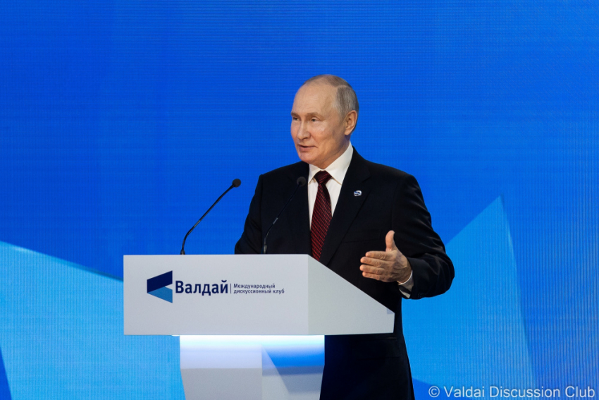 О поставках оружия НАТО на Украину, ядерной войне и границах СВО рассказал Владимир Путин