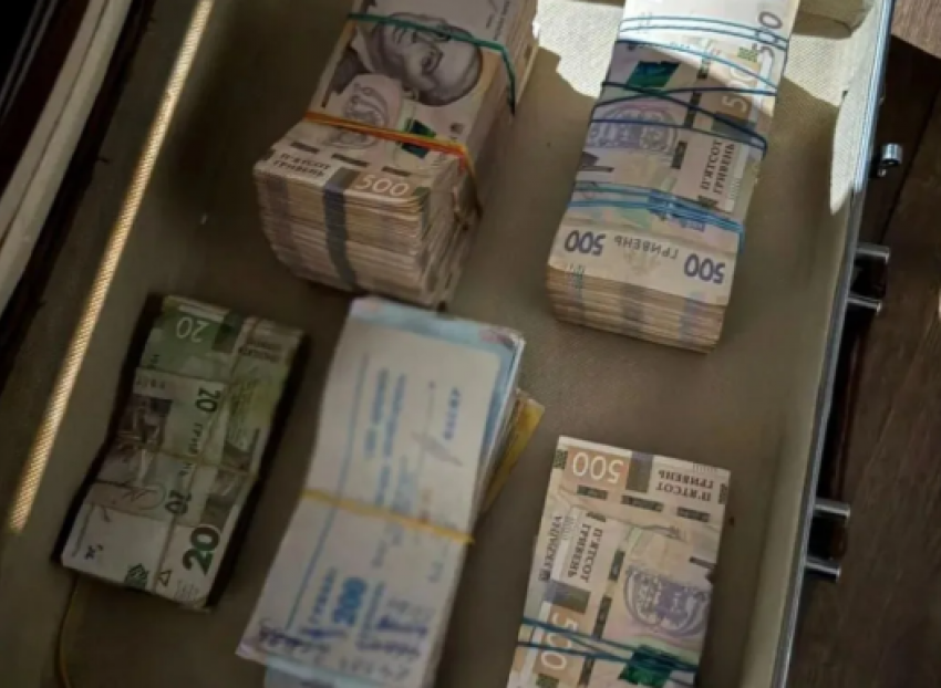 Жители ДНР украли у ВСУ полмиллиарда гривен через фиктивный ремонтный цех