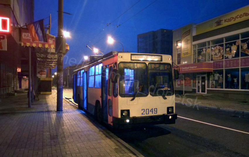 В преддверии Нового года в Донецке и Макеевке вернулся на линию троллейбус маршрута № 7