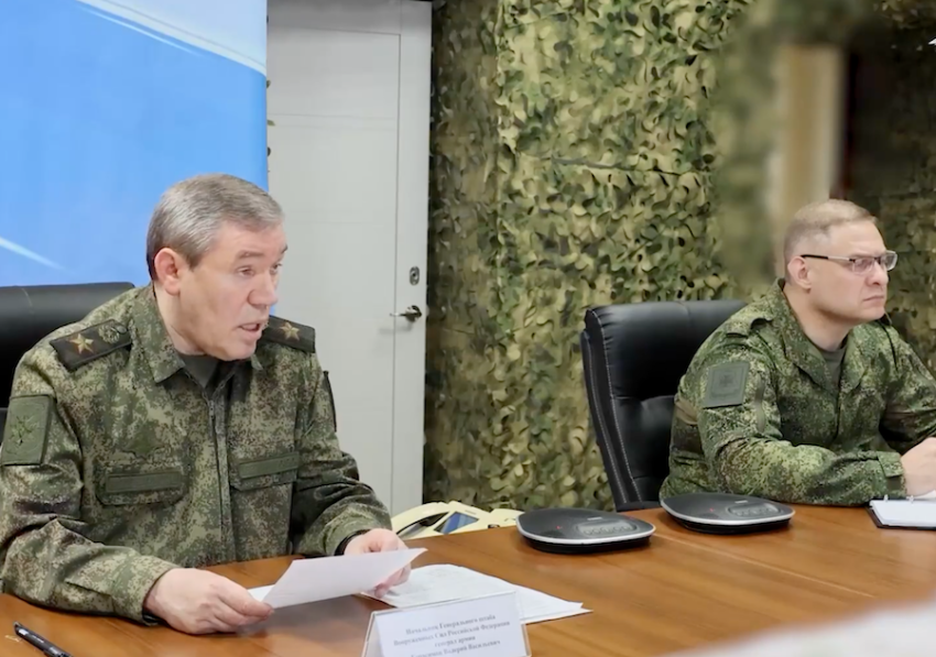 Новости СВО: Россия в шаге от Славянска, а ЦРУ летит в Москву с предупреждениями