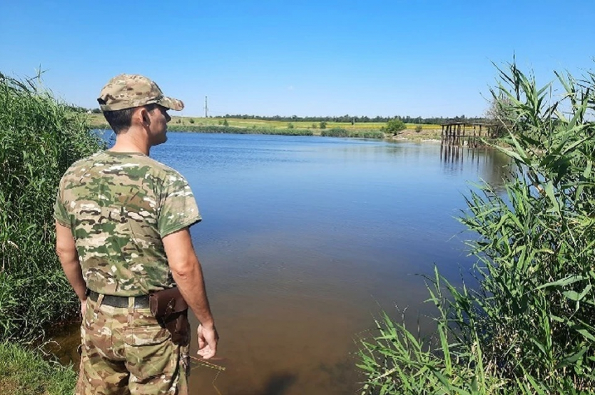 В одном из водоемов Горловки обнаружен труп неизвестного мужчины