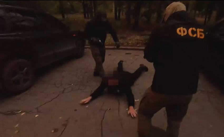 Давая взятку силовикам, житель Донецка попросил занять пару тысяч до конца месяца