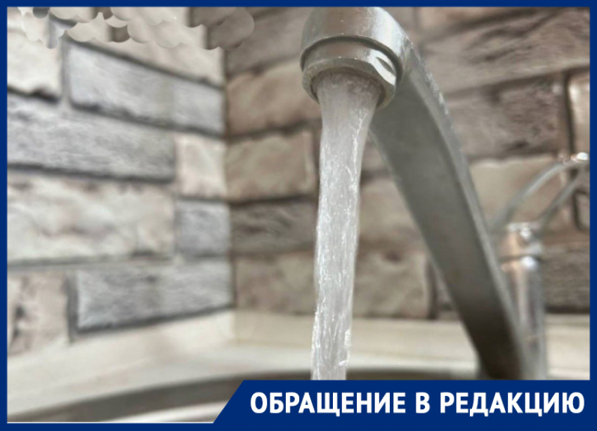 «У всех вода идет через день, а у нас нет ее неделями»: житель Донецка просит о помощи