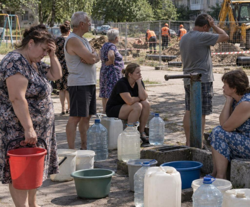 Девять дней без воды и новый ремонт: жители Донецка просят перенести отключение