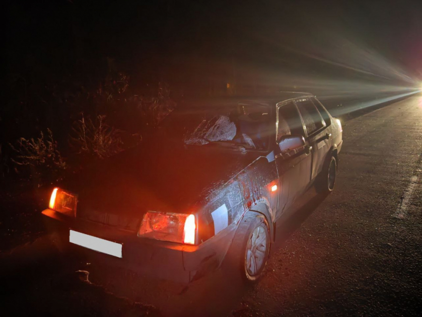 Ночью в Торезе 20-летний водитель ВАЗ наехал на пешехода с признаками опьянения