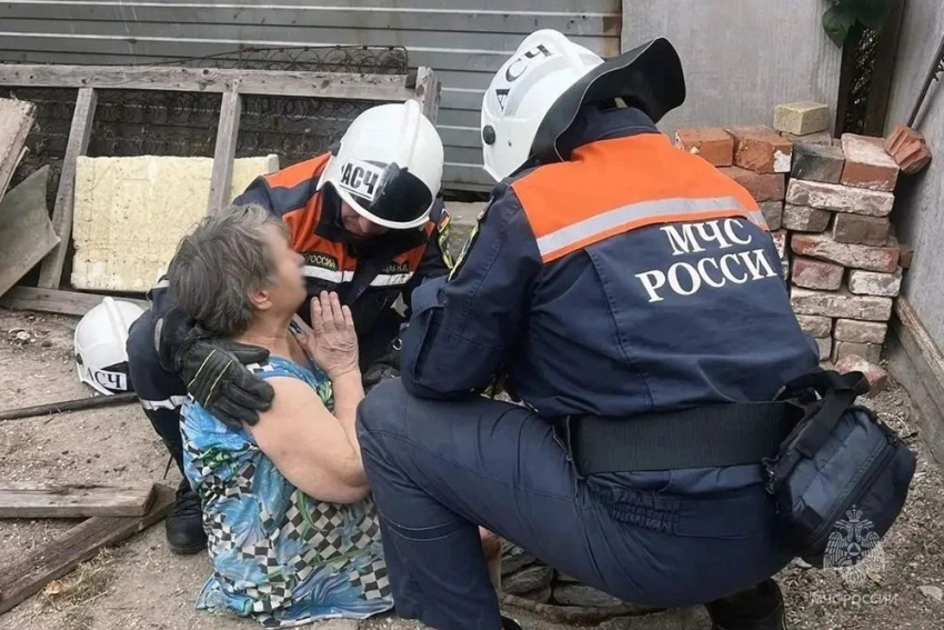 В Мариуполе ДНР 79-летняя женщина застряла в колодце