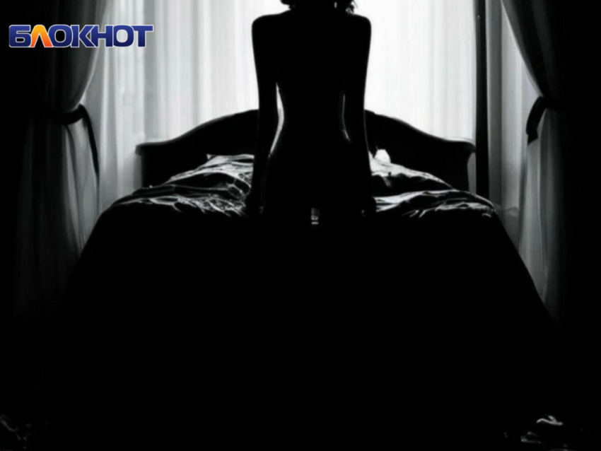 Житель Мариуполя слил в интернет порнофото с участием возлюбленной