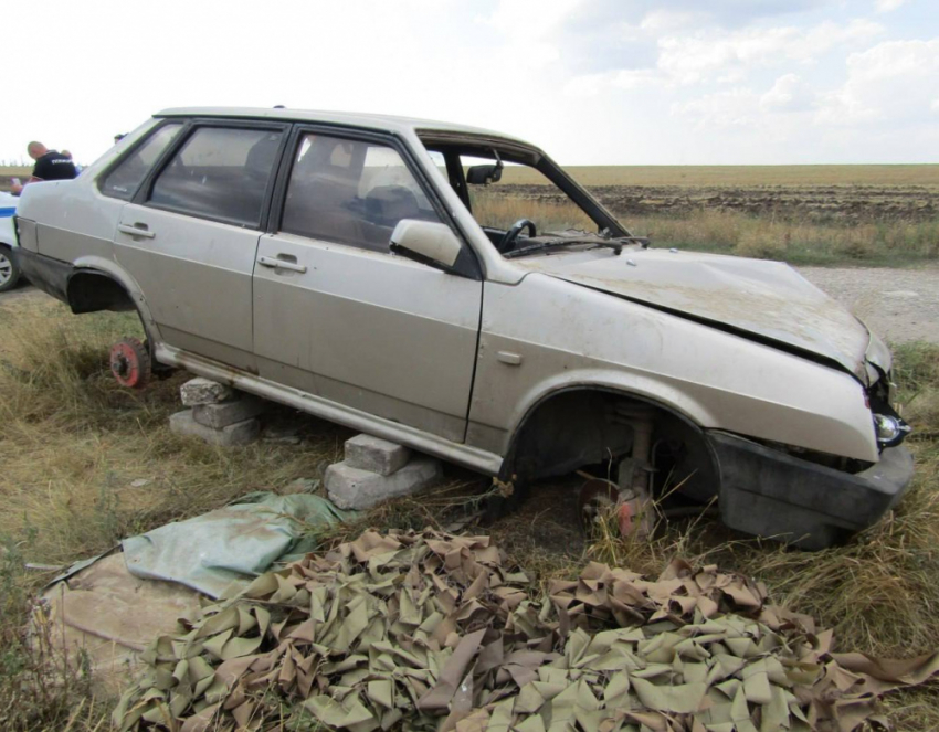 Пьяный мужчина украл колёса с машины и спрятал их на свалках под Новоазовском 