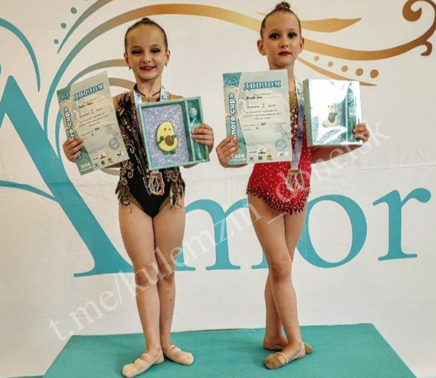 Пять золотых и одну серебряную медали завоевали гимнасты из ДНР на «Amore Cup»