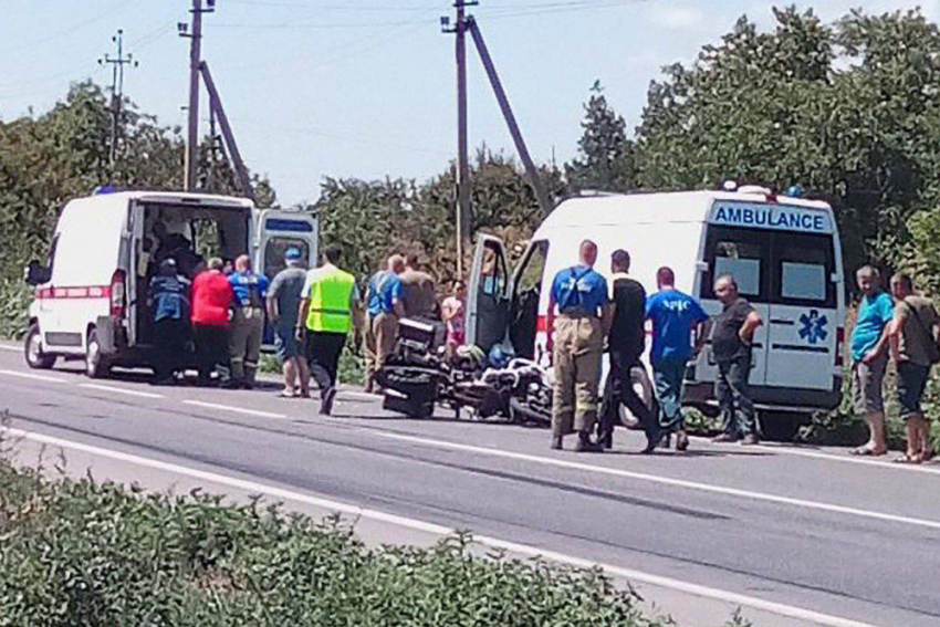 Мотоциклисты из Подмосковья попали в серьезную аварию в ДНР по пути из Крыма 
