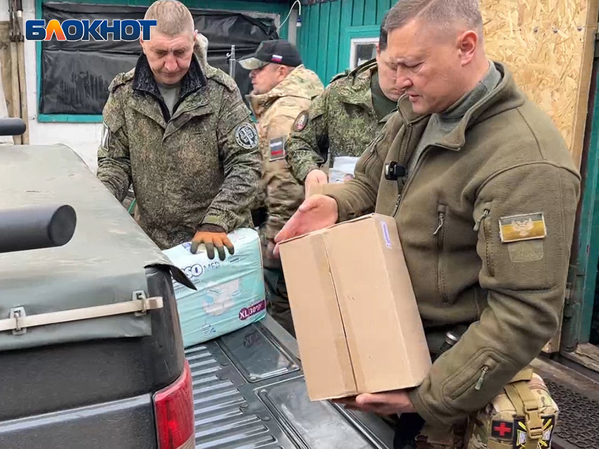 Военным медикам под Угледаром передали гуманитарную помощь