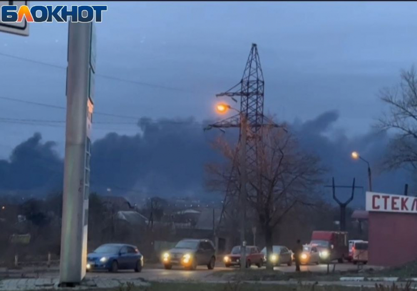 ВСУ обстреляли Донецк: город затянут черным дымом