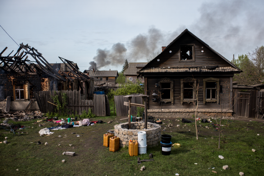 Поджоги, грабежи и жажда: что пережила Яблоновка под оккупацией ВСУ