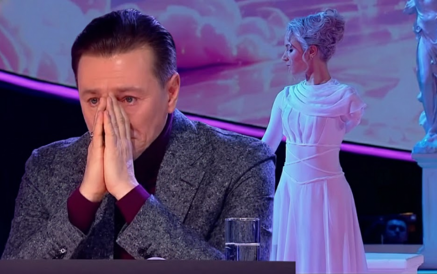 Девочка из Горловки без руки и ноги танцем довела до слёз Безрукова