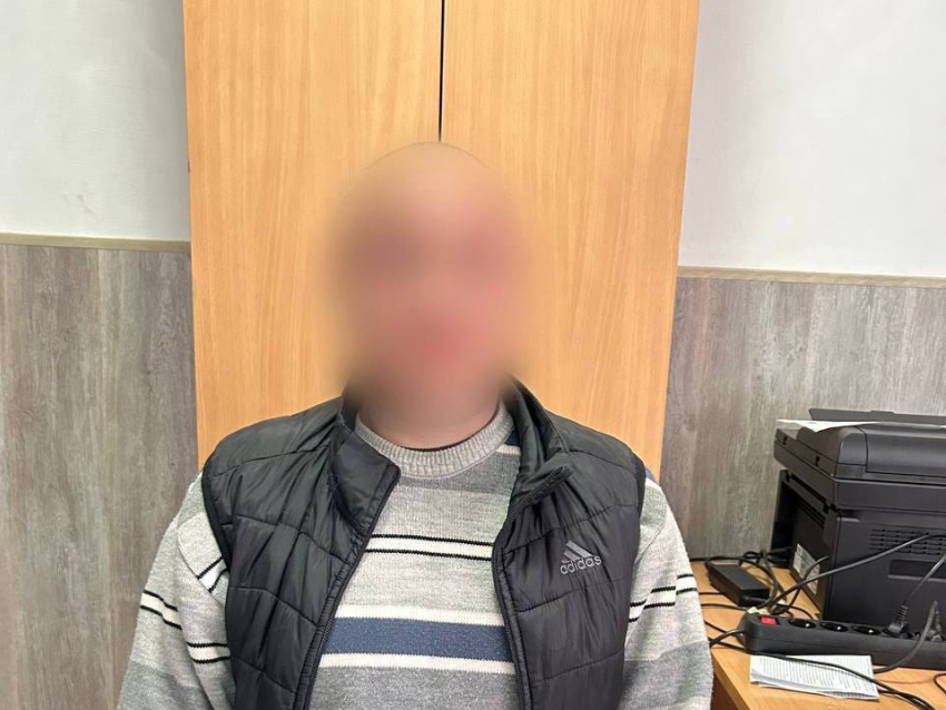 Дончанин расшиб приятелю голову на остановке и был задержан