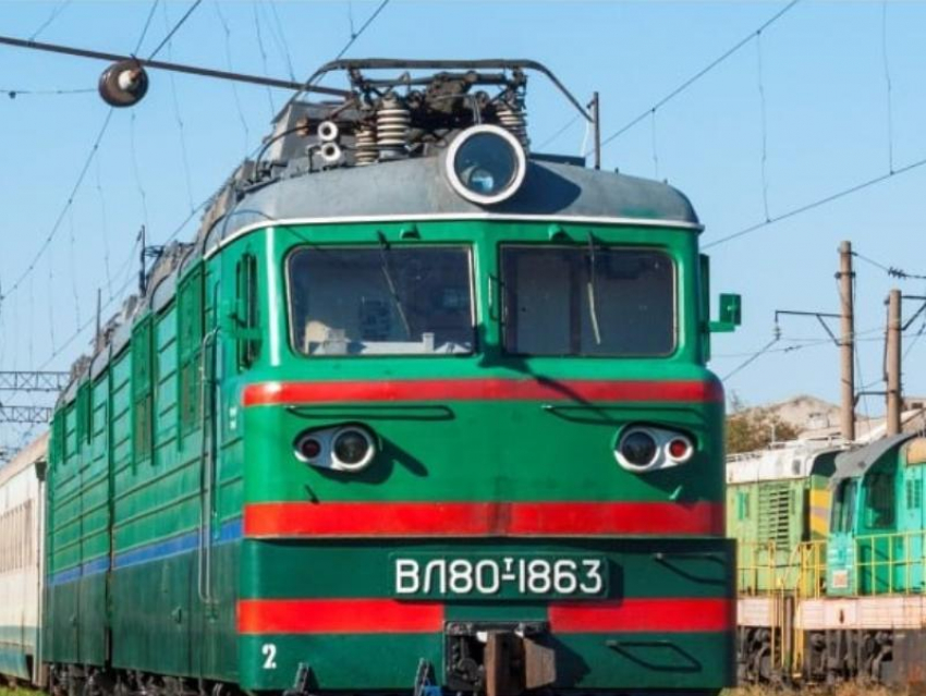  График движения пригородного поезда «Волноваха - Мариуполь» изменится 13 сентября 